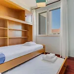 Ajuda I